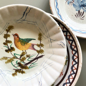 Fransk Keramikskål med fågel