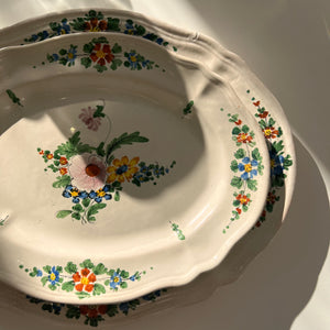 Italienska Fat med Blommor i keramik