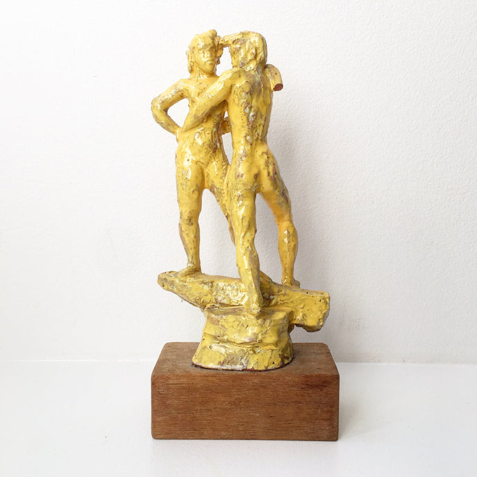Skulptur Omfamnande Par