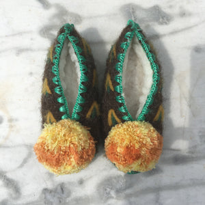 Grekiska Pom Pom Tofflor - Stl: 24