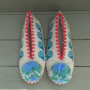 Grekiska Pom Pom Tofflor - Stl: 34