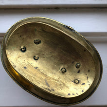 Load image into Gallery viewer, Stor Ljusplåt / Ljusstake 1700-tal, Mässing