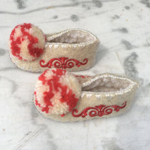 Load image into Gallery viewer, Grekiska Pom Pom Tofflor - Stl: 18/19