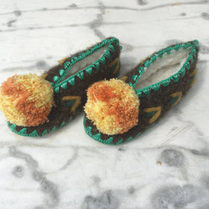 Grekiska Pom Pom Tofflor - Stl: 24