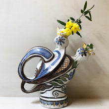 Load image into Gallery viewer, Grekisk Antik Fågelvas / Skulptur i Keramik