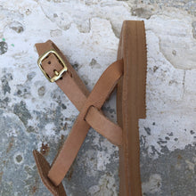 Load image into Gallery viewer, Sandaler Handgjorda i Skinn