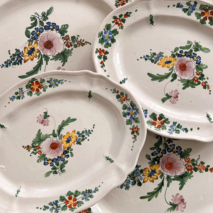 Italienska Fat med Blommor i keramik